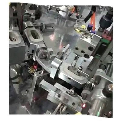 自動化設(shè)備在現(xiàn)代工業(yè)中的應(yīng)用與發(fā)展