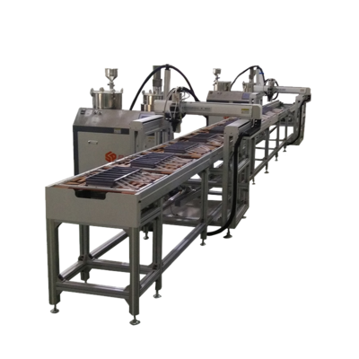 新能源汽車配件點(diǎn)膠灌膠機(jī)及其自動化設(shè)備與零配件的應(yīng)用與發(fā)展